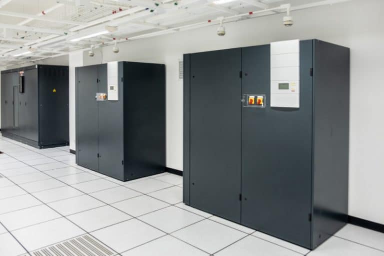 Pentingnya Layanan untuk Keberlanjutan Data Center