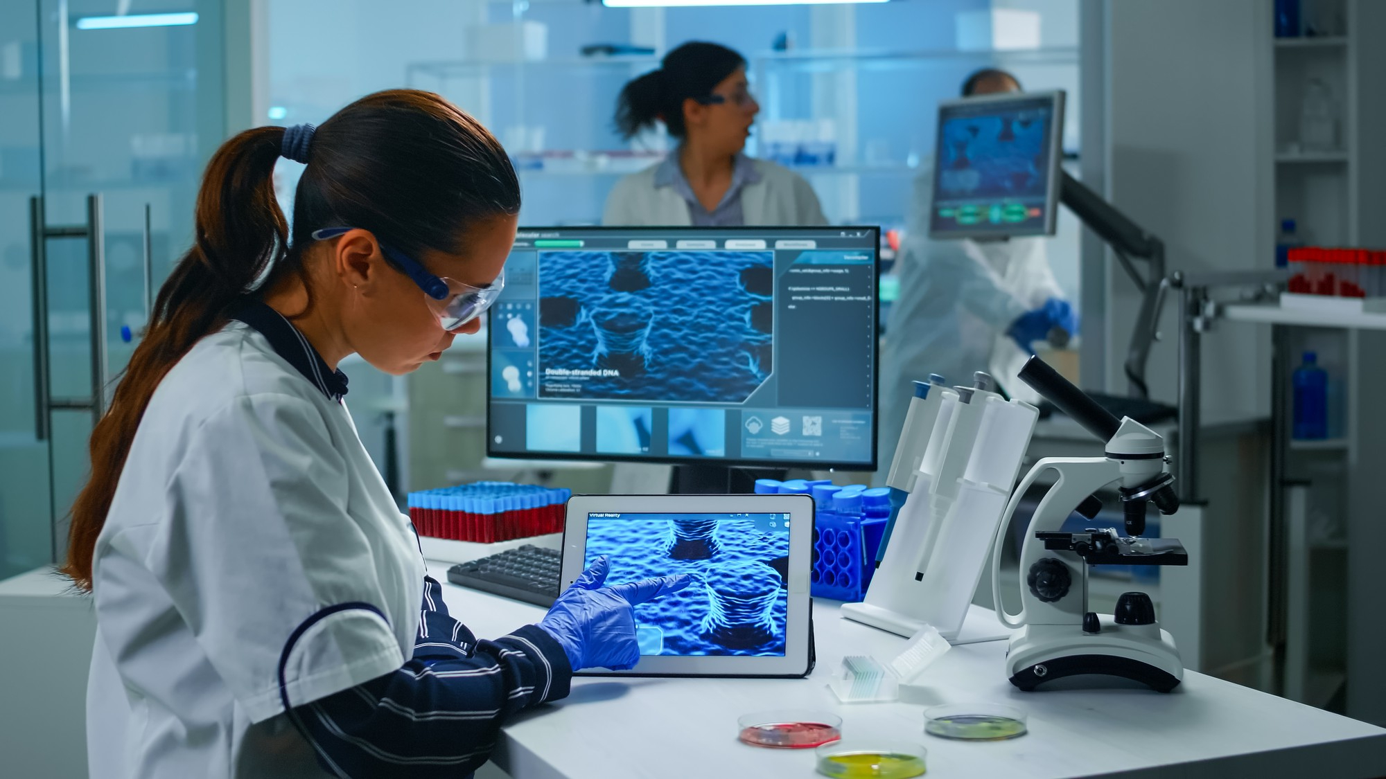 AI-Powered Drug Discovery: Obat Baru Ditemukan Hanya dalam Hitungan Hari?
